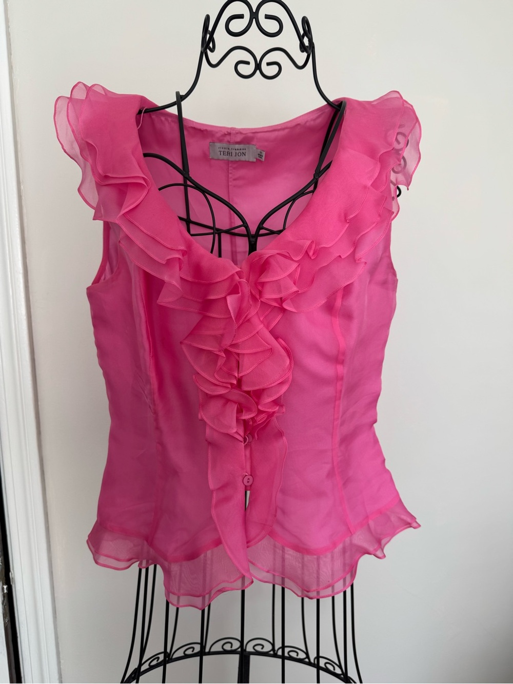 Teri Jon Hot Pink Ruffle Front Sleeveless Blouse 100% SILK